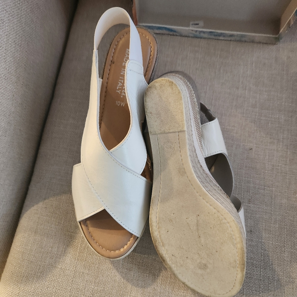 Bella Vita White Italian Leather Shoes